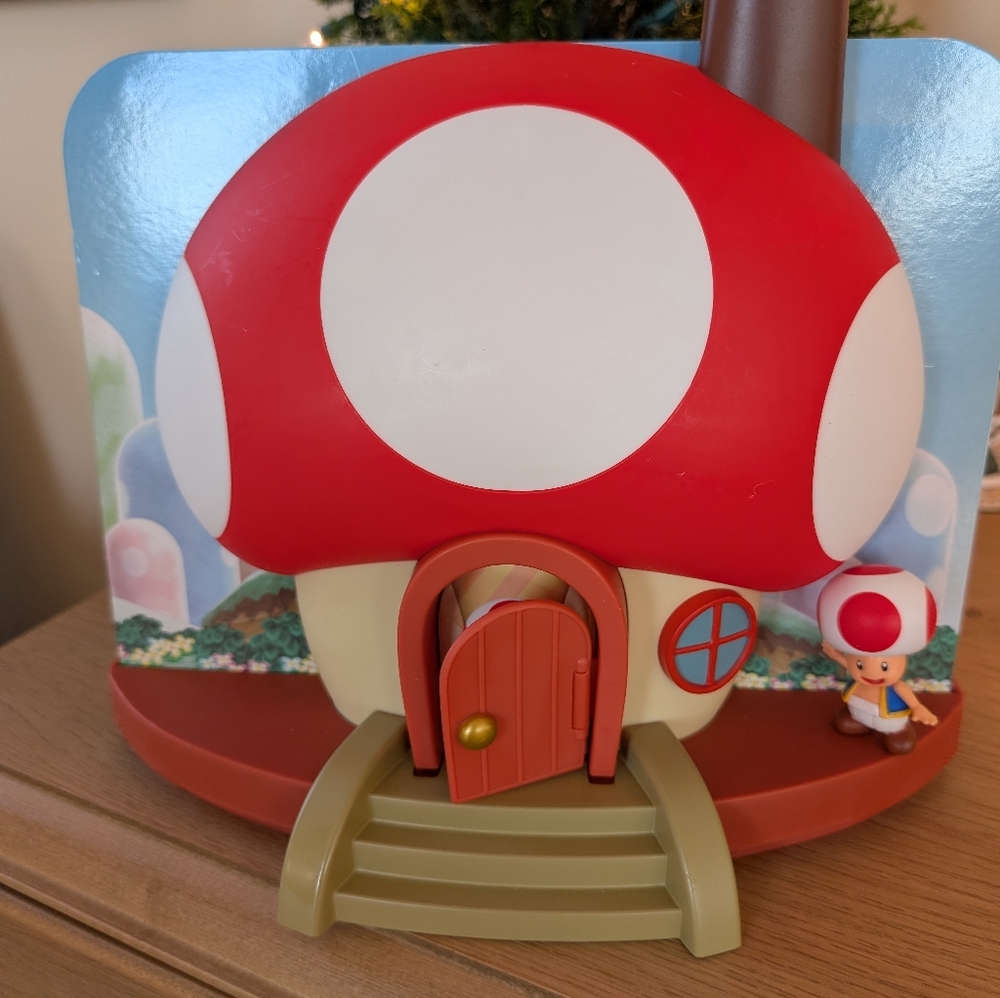 Liscened Nintendo Mario Mushroom House Playset with Red and White Design